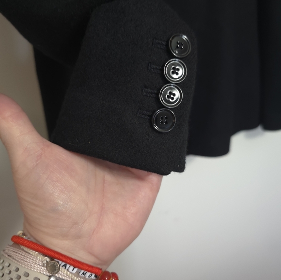 Ann Taylor wool blend fitted blazer edge stitched - Picture 4 of 6